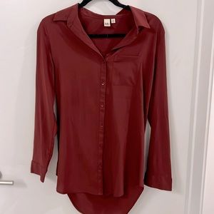 Burgundy long sleeve top size xs.